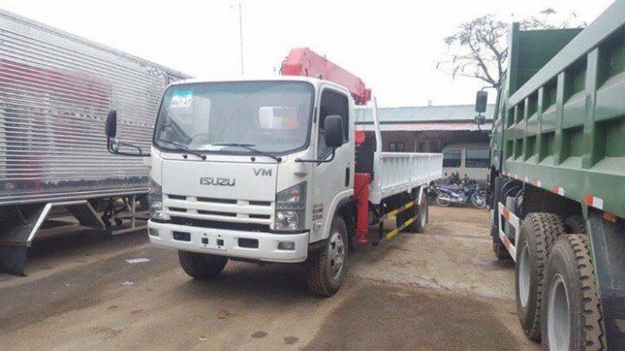 Xe isuzu 8t2