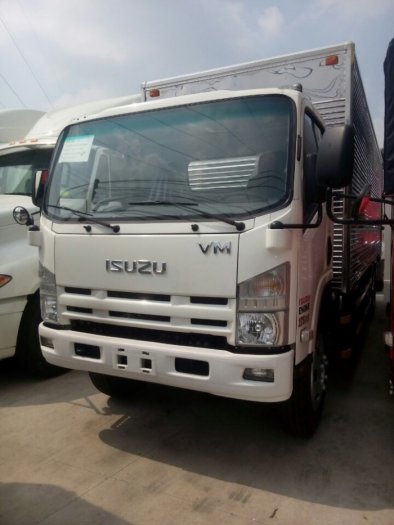 Xe tải isuzu 8,2 tấn trả góp giá cực rẻ