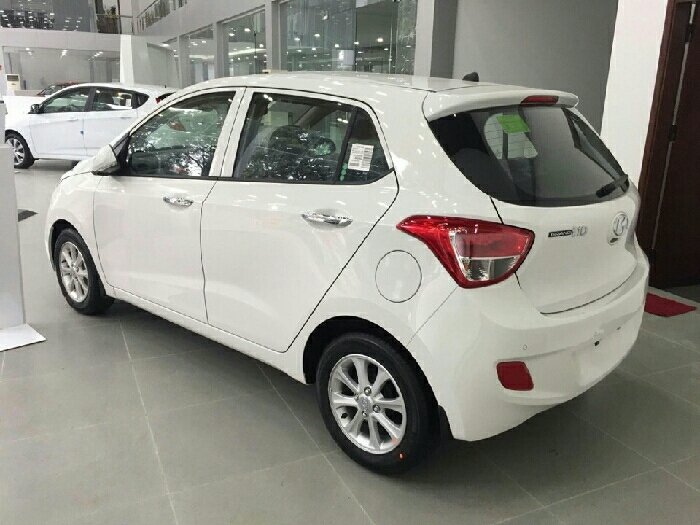 Hyundai Grand i10 1.0 MT, xe nhập giá rẻ