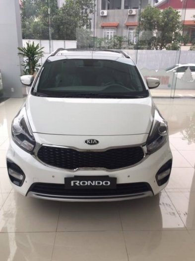 Bán xe Kia Rondo Facelift 2017 mới 100% giá tốt, giao xe ngay