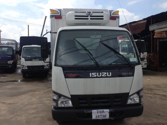 Xe Isuzu 2,2 tấn vào thành phố có xe giao ngay