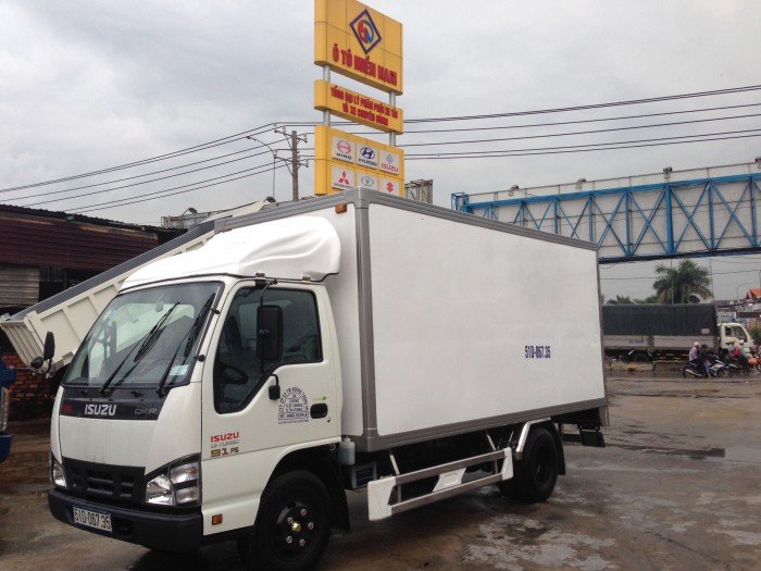 Xe Isuzu 2,2 tấn vào thành phố có xe giao ngay
