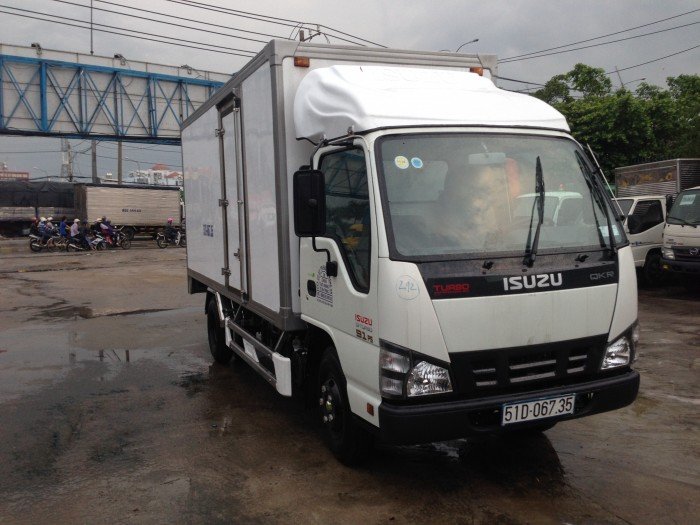 Xe Isuzu 2,2 tấn vào thành phố có xe giao ngay