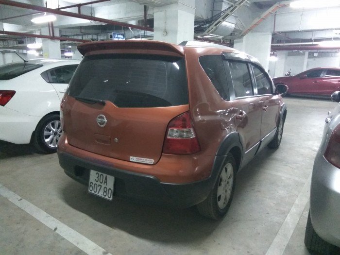 Bán xe Nissan Livina 1.6AT nhập khẩu