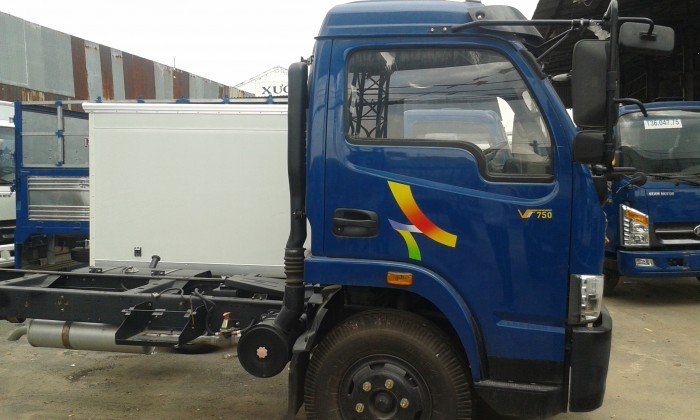 Xe tải veam vt750 tải trọng 7T5 động cơ Hyundai
