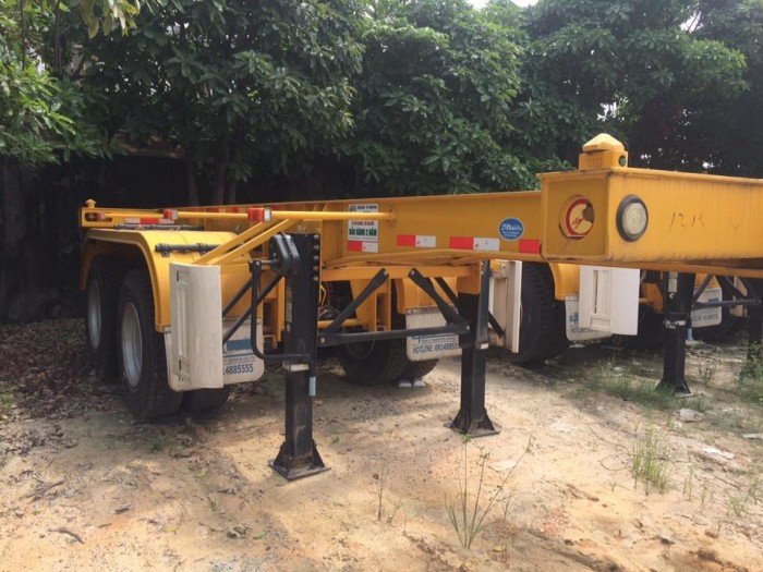 Sơmi Rơmooc 20 feet 2 Trục Xương 4 Gù