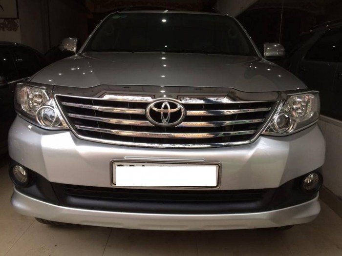 Bán toyota Fortuner máy xăng, 2013. giá hợp lý
