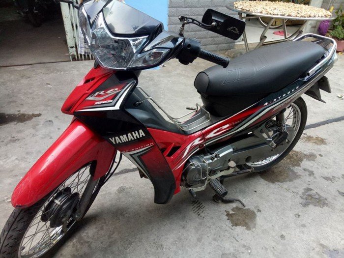 Yamaha Sirius đỏ đen mới 95% xe đẹp máy êm nguyên zin
