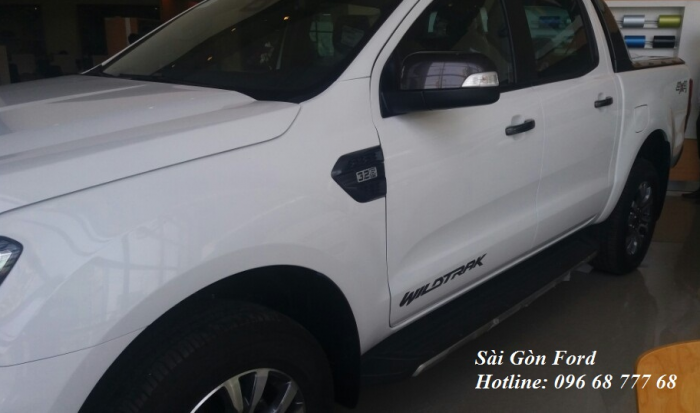 Ford Ranger Wildtrak 2.0L đủ màu, giao xe nhanh