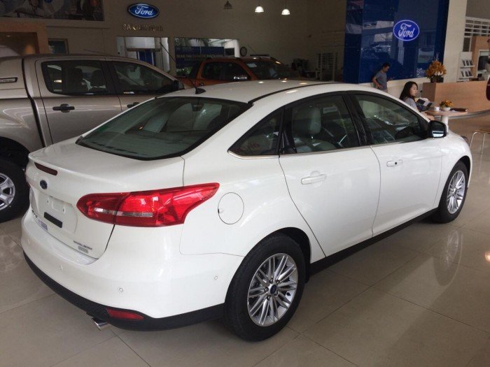 Mua xe Ford Focus cùng Sài Gòn Ford bạn nhận ngay các ưu đãi, khuyến mãi hấp dẫn...