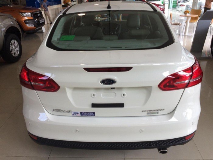 Mua xe Ford Focus cùng Sài Gòn Ford bạn nhận ngay các ưu đãi, khuyến mãi hấp dẫn...