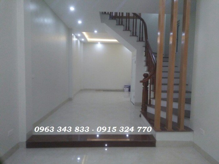 Bán nhà xây mới Phùng Khoang, Thanh Xuân,40m2, 5 tầng, Tây Nam, 2.75 tỷ