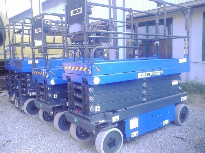 Xe nâng người cho thuê và bán