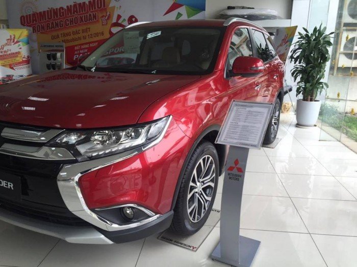 Mitsubishi Outlander 2017, tại hà nội,  giá ưu đãi, hỗ trợ trả góp.