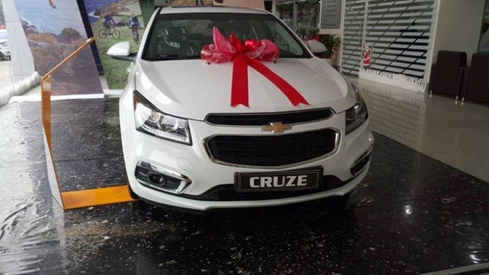 Chevrolet cruze khuyễn mãi cực lớn trong tháng 3