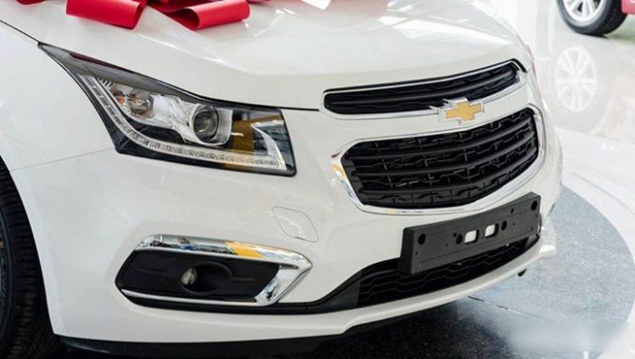Chevrolet cruze khuyễn mãi cực lớn trong tháng 3