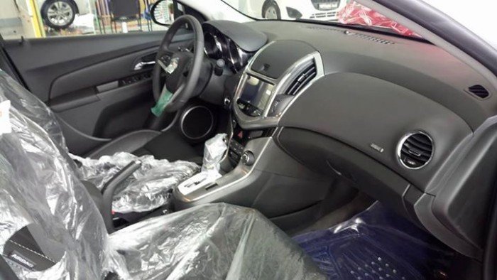Chevrolet cruze khuyễn mãi cực lớn trong tháng 3