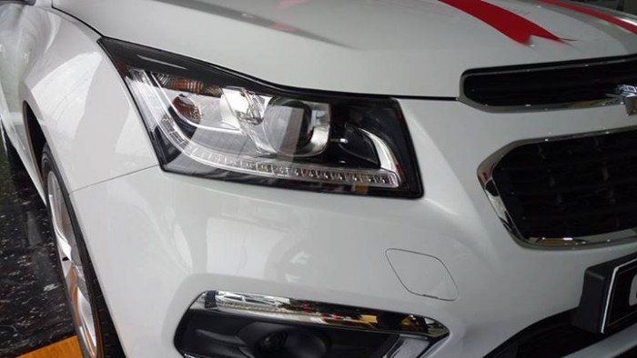 Chevrolet cruze khuyễn mãi cực lớn trong tháng 3