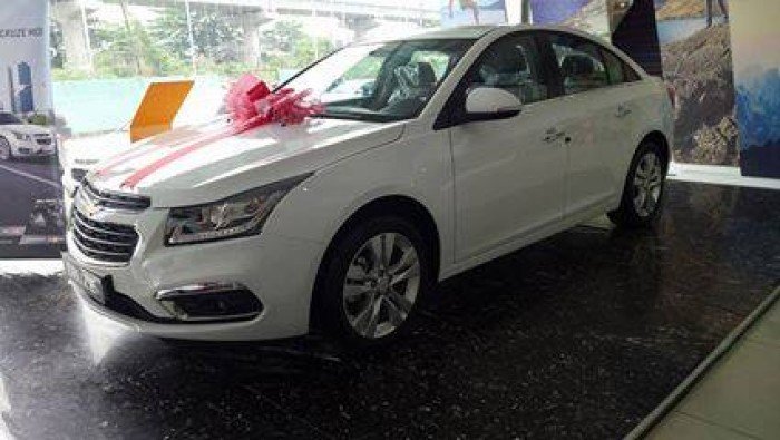 Chevrolet cruze khuyễn mãi cực lớn trong tháng 3