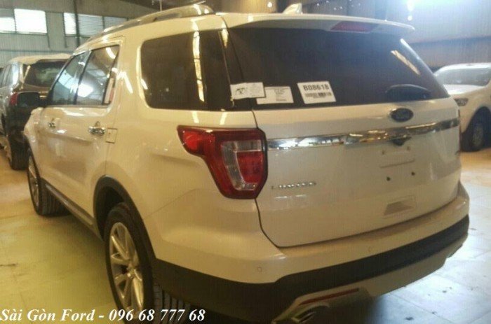 Xe 7 chổ Ford Explorer nhập khẩu Mỹ, chỉ cần trả trước 436 triệu, giao xe nhanh