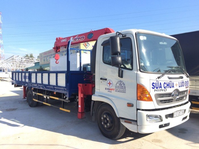 Xe Hino Fc 6,4 tấn đời 2017 có xe giao ngay