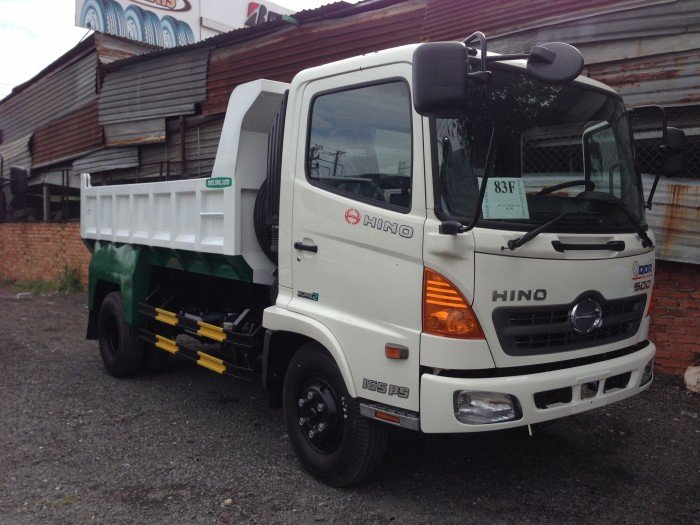 Xe Hino Fc 6,4 tấn đời 2017 có xe giao ngay