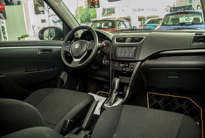 Xe 5 chỗ Suzuki Swift RS, hatchback chất lượng vượt trội trong phân khúc
