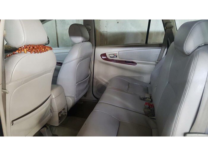 Toyota innova 2006