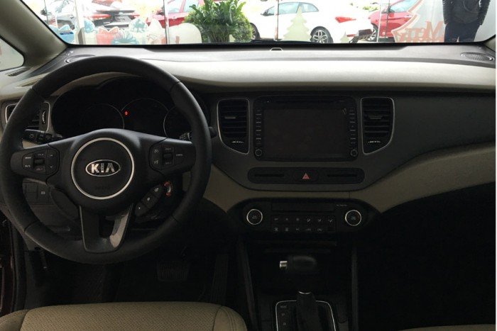 Kia Nghệ An cam kết giá ưu đãi Kia Rondo khuyến mãi lớn dòng xe gia đình 7 chỗ