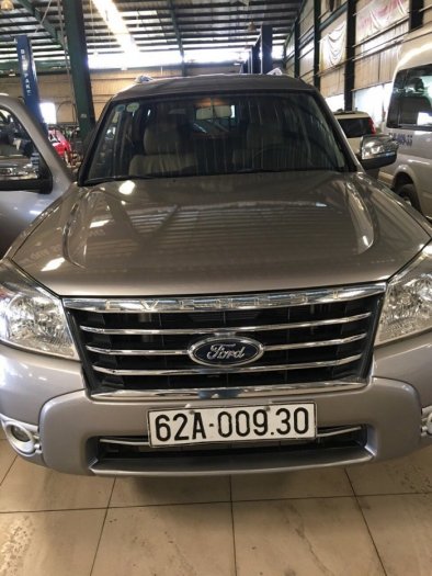 Bán Ford Everest 4x2 AT(màu xám) sx 2012