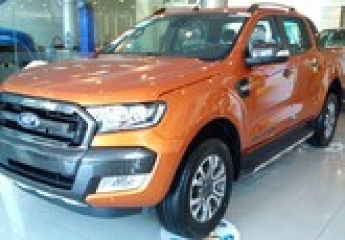 Bán xe Ford Ranger Wildtrak 3.2 Đời 2017, giá cạnh tranh