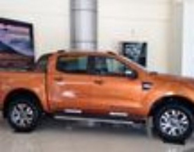 Bán xe Ford Ranger Wildtrak 3.2 Đời 2017, giá cạnh tranh