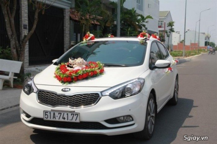 Cho thuê xe hoa, xe cưới hóc môn, q12