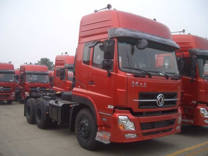 - Đầu kéo Dongfeng động cơ 375Hp 2016, 2017