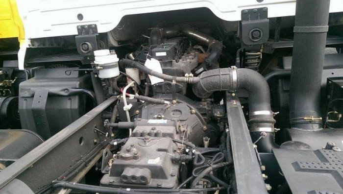 Giá xe tải dongfeng B170 9T35 - dongfeng nhập khẩu thùng 7m5