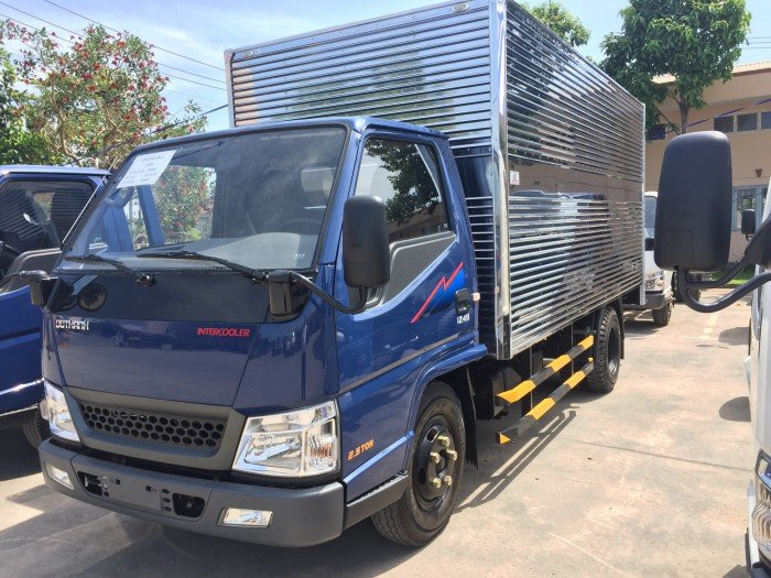 Xe Tải mới của Đô Thành IZ49 vào Thành Phố