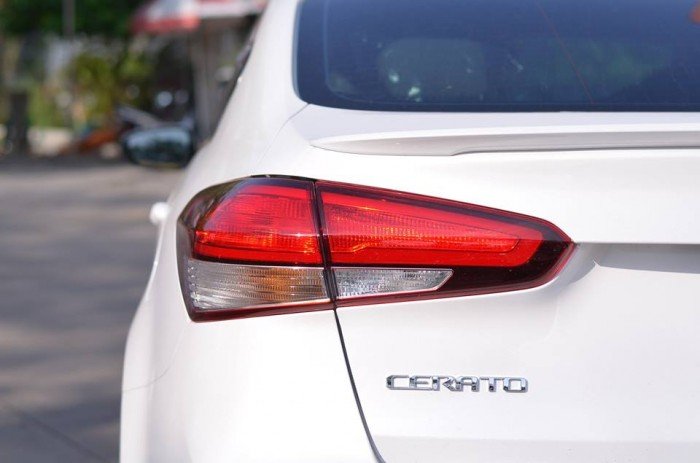 Mua Kia Cerato giá tốt nhất TP.HCM