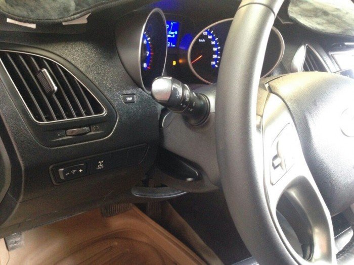 Hyundai Tucson 2.0AT 4WD ( bản Full 2 cầu ) nhập khẩu Hàn Quốc
