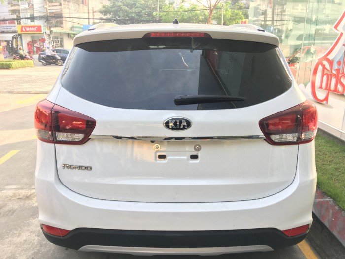 Kia Rondo 2017, hỗ trợ vay 80% -thời hạn vay lên đến 7 năm