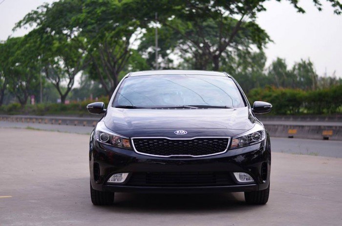 Kia Cerato, ưu đãi hấp dẫn - mua liền tay- rinh ngay quà khủng