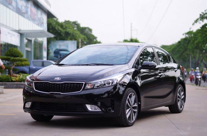 Kia Cerato, ưu đãi hấp dẫn - mua liền tay- rinh ngay quà khủng