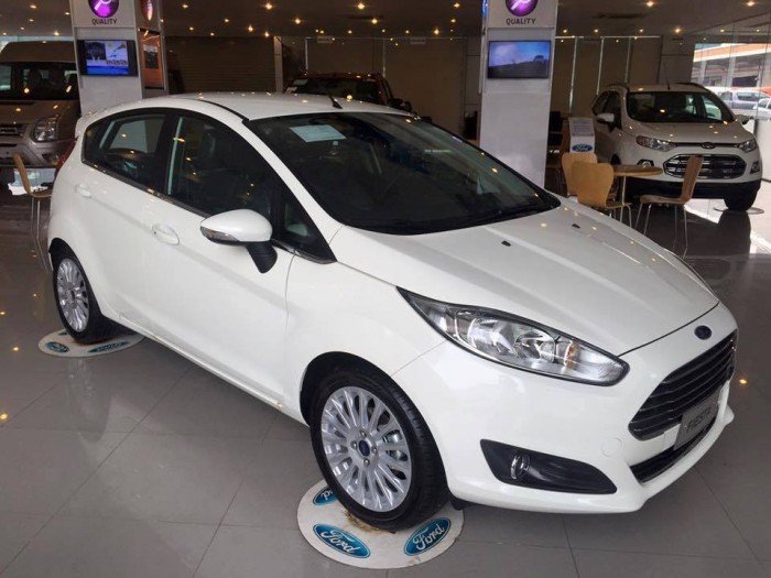 Bán xe Ford Fiesta 1.0 Ecoboost đời 2017, giá cạnh tranh