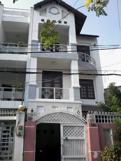 Cho thuê nhà gần ngã tư Phú Thuận ( hẽm Huỳnh Tấn Phát )
