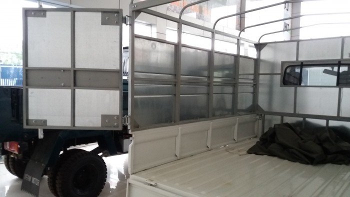 Xe tải 900kg