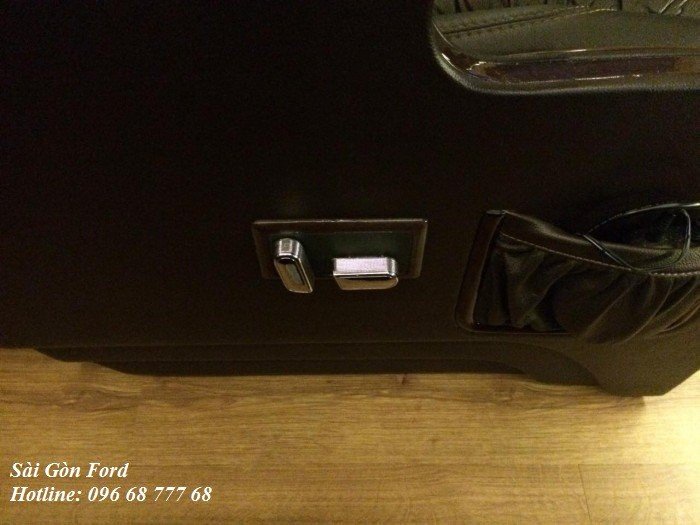 Nhận đặt hàng xe Ford Transit 2019 - Báo giá tốt nhất hệ thống Sài Gòn Ford