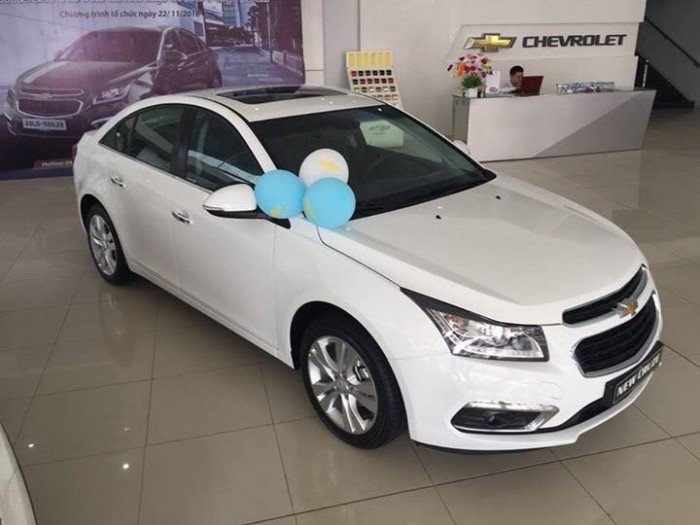 Bán Chevrolet Cruze 1.6LT số sàn KMT3/2017 giảm ngay 50tr