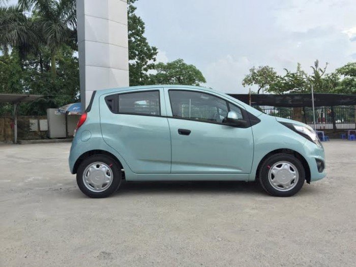 Ô tô giá rẽ Spark Duo 1.2L giá chỉ 279tr