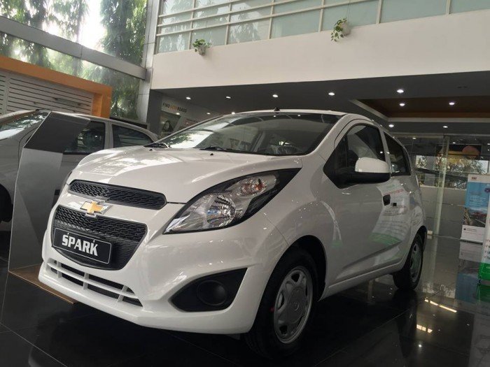 ô tô 5 chỗ giá rẽ Spark 1.2LS giá chỉ 339tr
