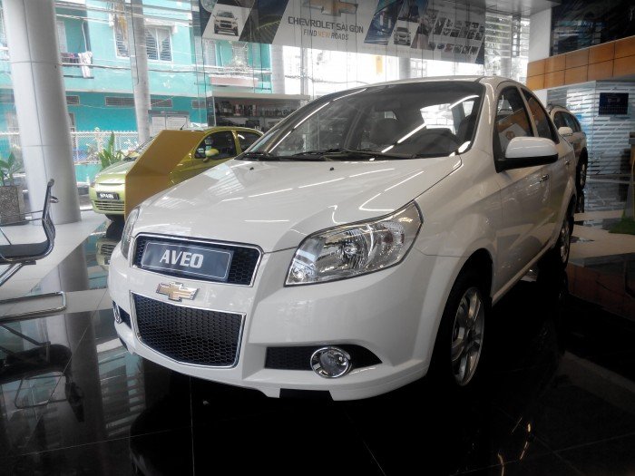 5 chỗ KDDV giá rẽ Chevrolet Aveo 1.4LT Giá tốt nhất HCM