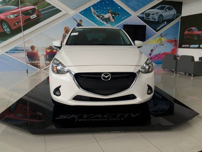 Bán Mazda 2 Sedan, tặng bảo hiểm thân xe, hỗ trợ vay 80%